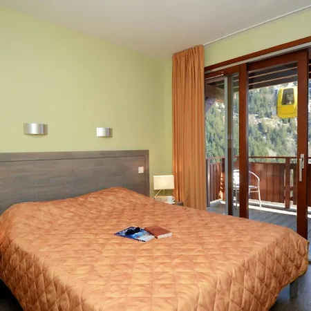 Vaujany Scm4 La Cascade Resort *